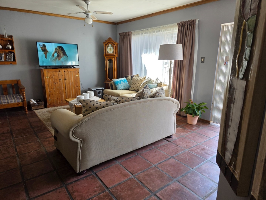 To Let 2 Bedroom Property for Rent in Heuwelsig Free State